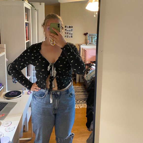 Daisy print long sleeved tie front cardigan - Picture 3 of 3